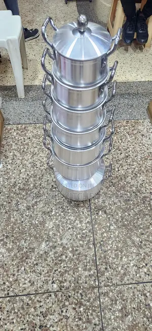 Cookware Set or Tonaldo 7 Pieces