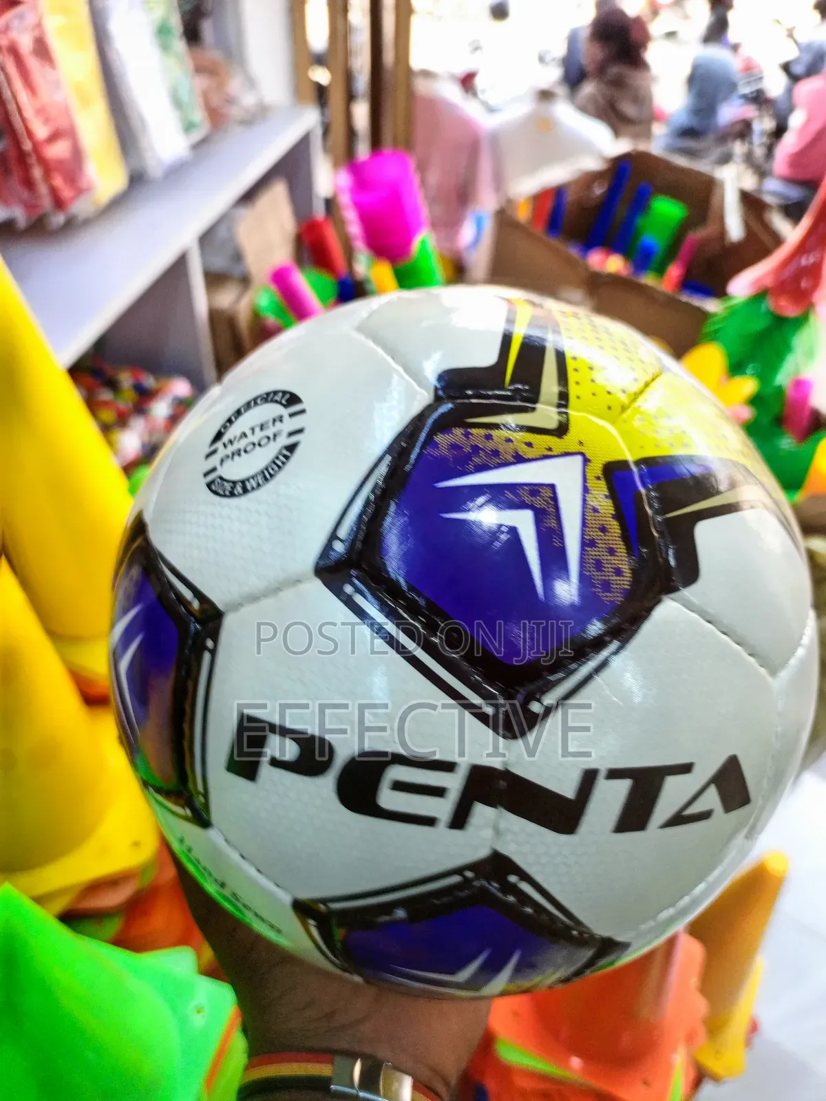 Penta Soccer Ball, 32-Panel Ball.