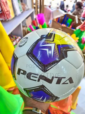 Penta Soccer Ball, 32-Panel Ball.