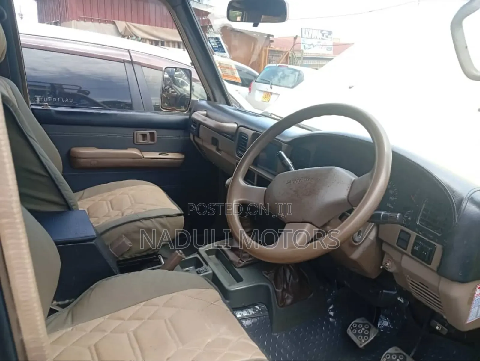 Toyota Land Cruiser Prado 2004 Gold