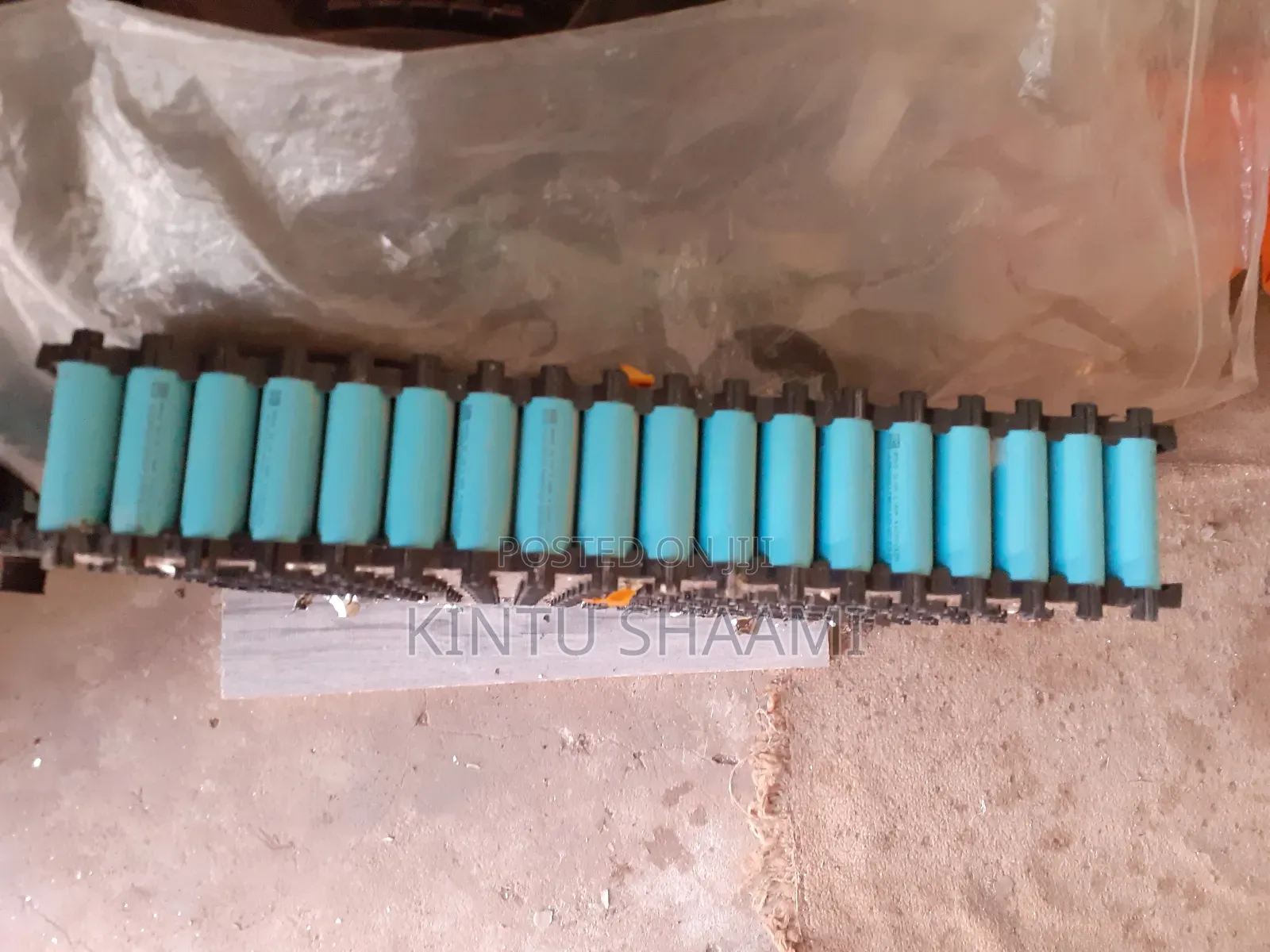 150 Cells N21700cm4 4ah 3.6v 15.84wh Rechargeable Lithium Battery