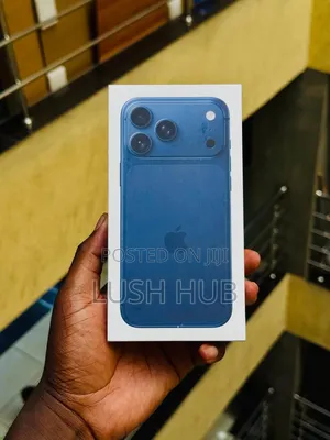 New Apple iPhone 17 Pro Max 256 GB Blue