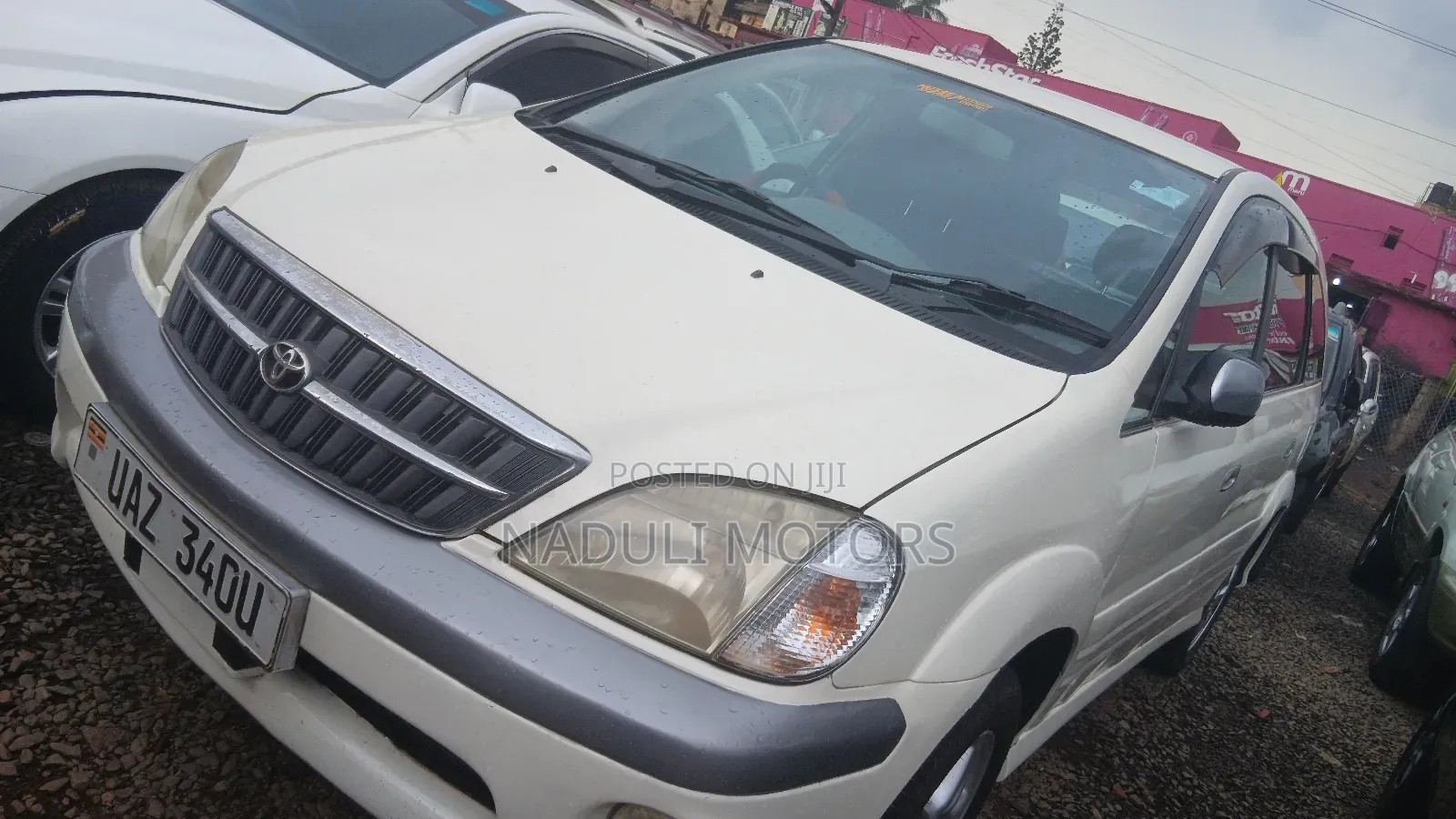 Toyota Nadia 2002 White