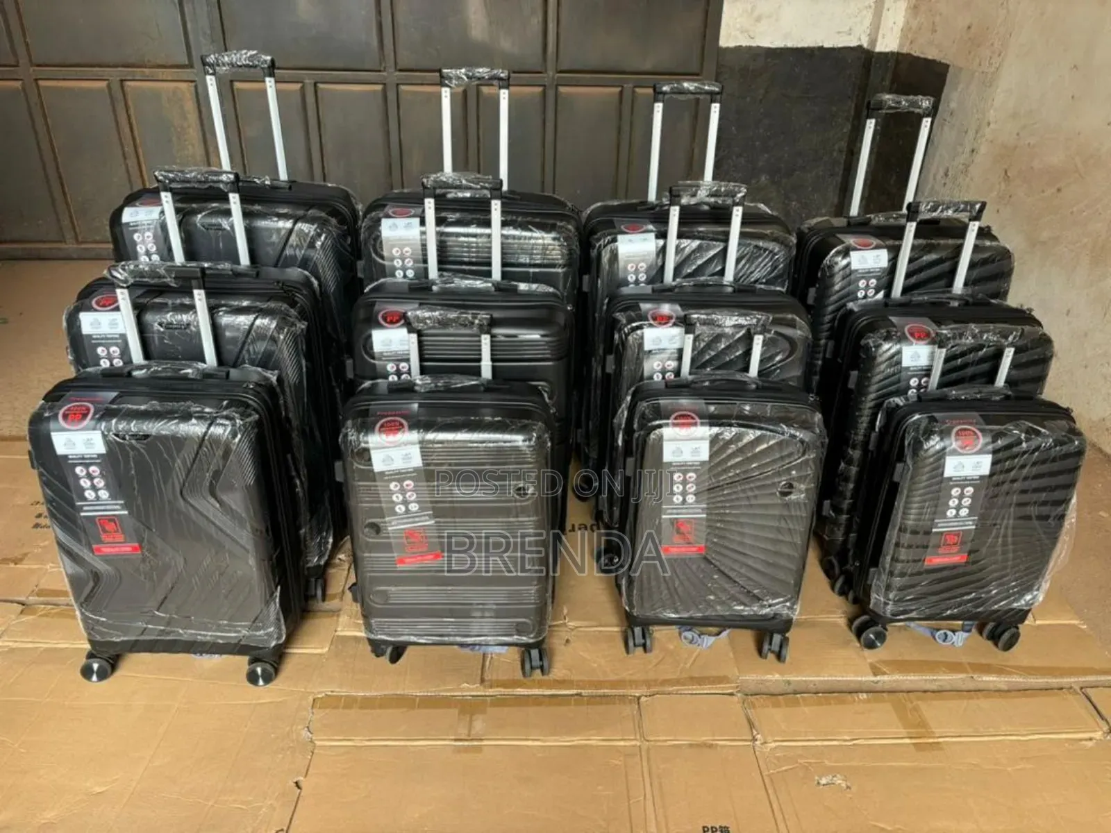 Brand New Rubber Set of 3 Suitcases