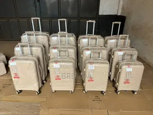 Brand New Rubber Set of 3 Suitcases