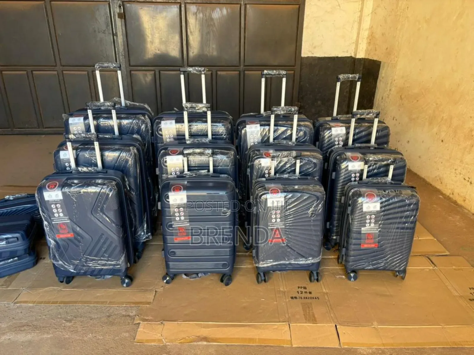 Brand New Rubber Set of 3 Suitcases