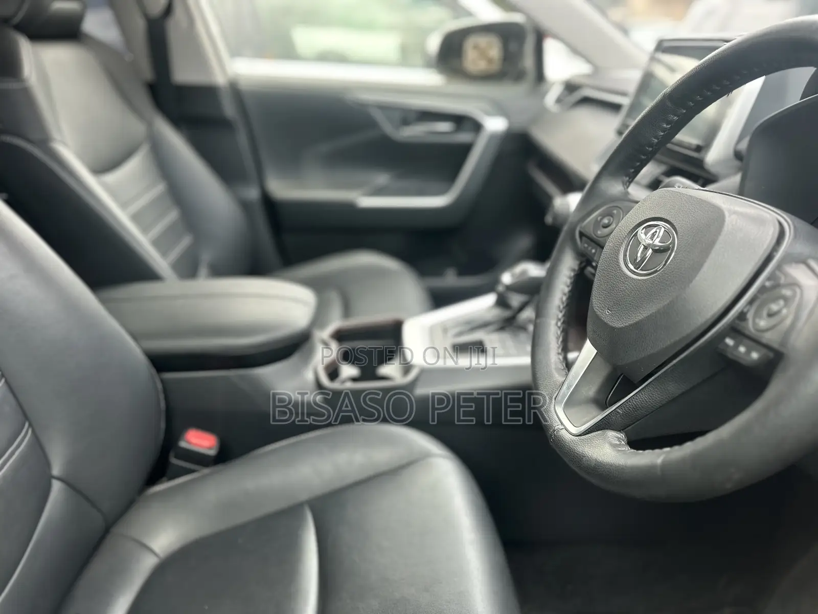 Toyota RAV4 2019 White