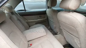 Toyota Progress 2001 Silver