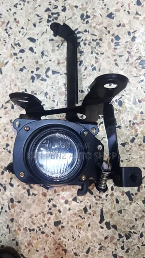 Toyota 4 Runner 2000 Foglights