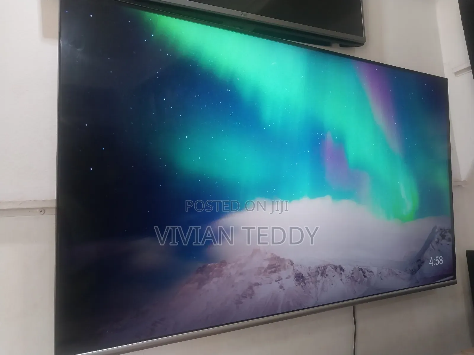 55" Chic Smart Tv at Freindily Price