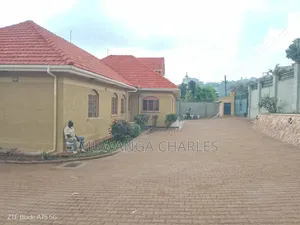 5bdrm Bungalow in Fs Properties Ltd, Nakawa for rent