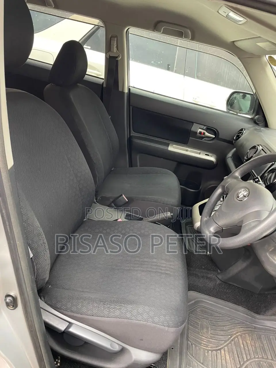 Toyota Corolla Rumion Hatchback 1.5 FWD 2009 Silver