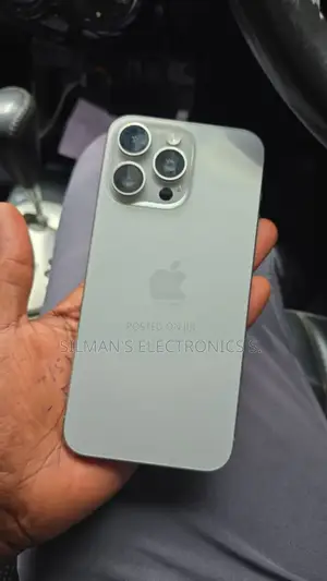 Apple iPhone 15 Pro Max 1 TB Gray