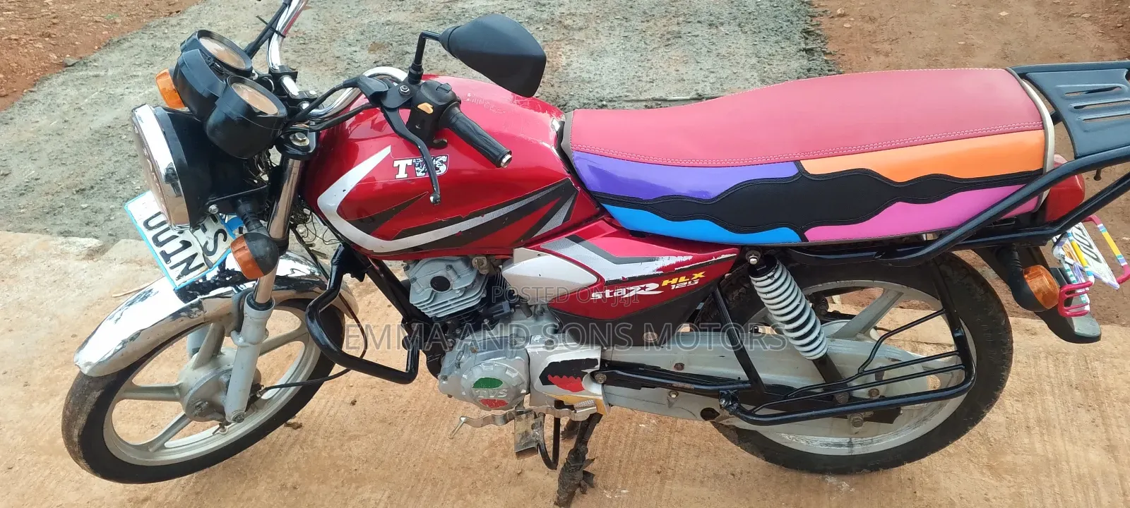 TVS HLX 125 2022 Red