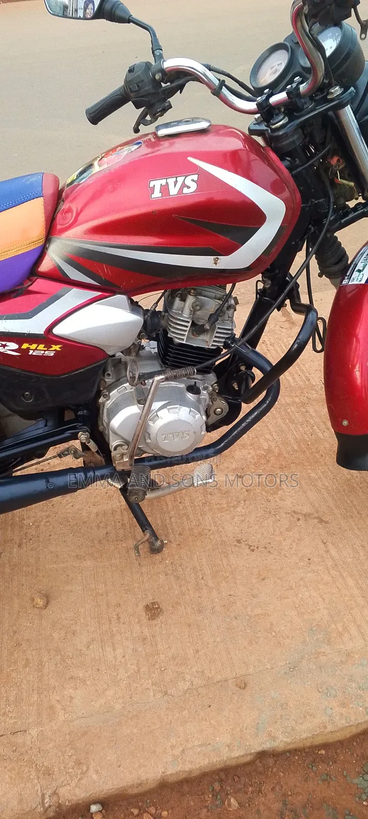 TVS HLX 125 2022 Red
