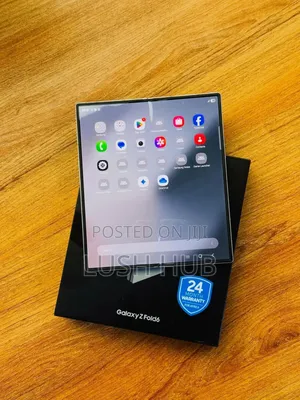 New Samsung Galaxy Z Fold6 256 GB Silver