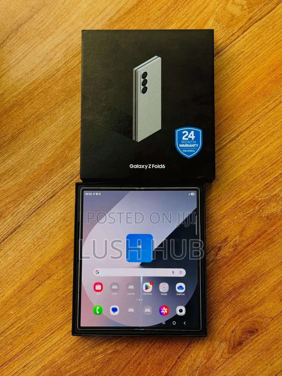 New Samsung Galaxy Z Fold6 256 GB Silver