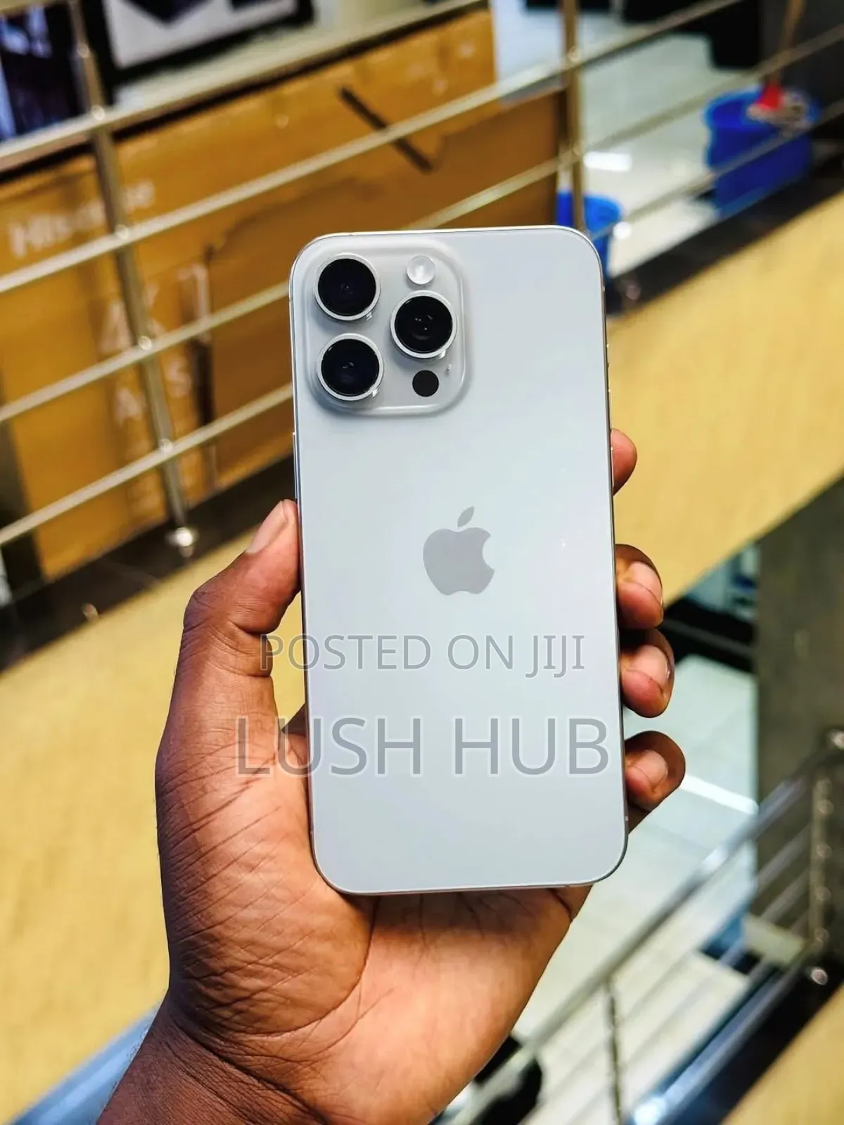 Apple iPhone 15 Pro Max 256 GB White