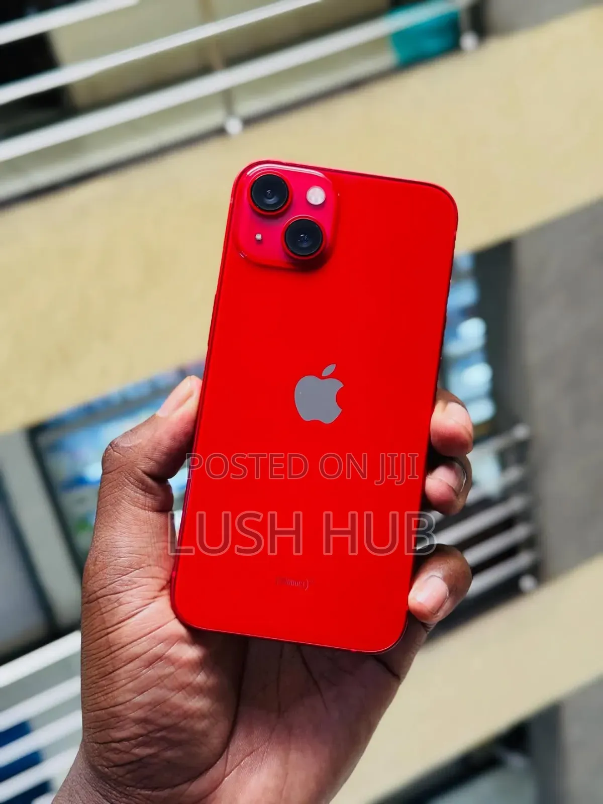 Apple iPhone 13 128 GB Red