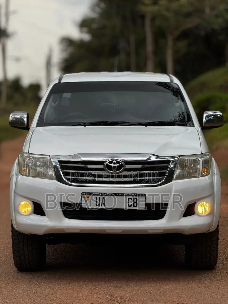 Toyota Hilux 2013 White