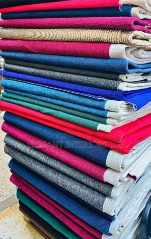 Wall to Wall Woolen Carpets for Home and Office Floor