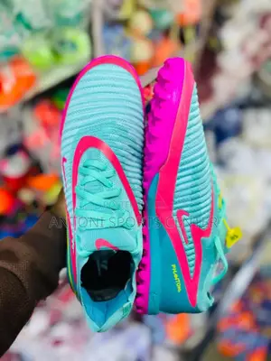 Fair Pray Shoe Available
