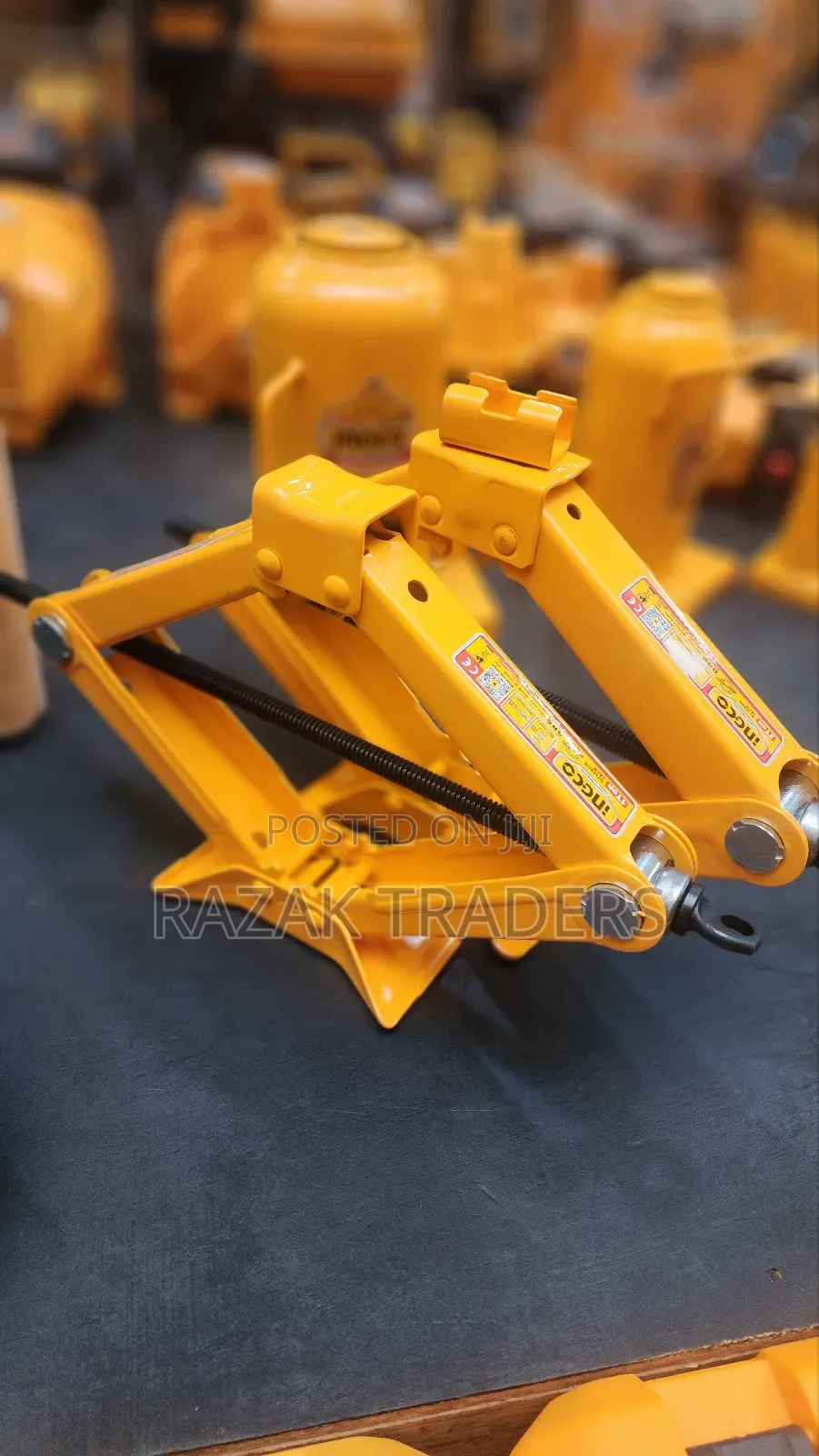 Ingco Hsj201 Scissor Car Jack 2ton