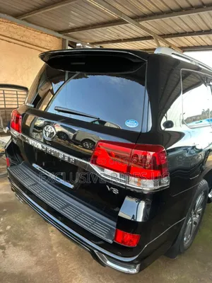 Toyota Land Cruiser Prado 2017 Black