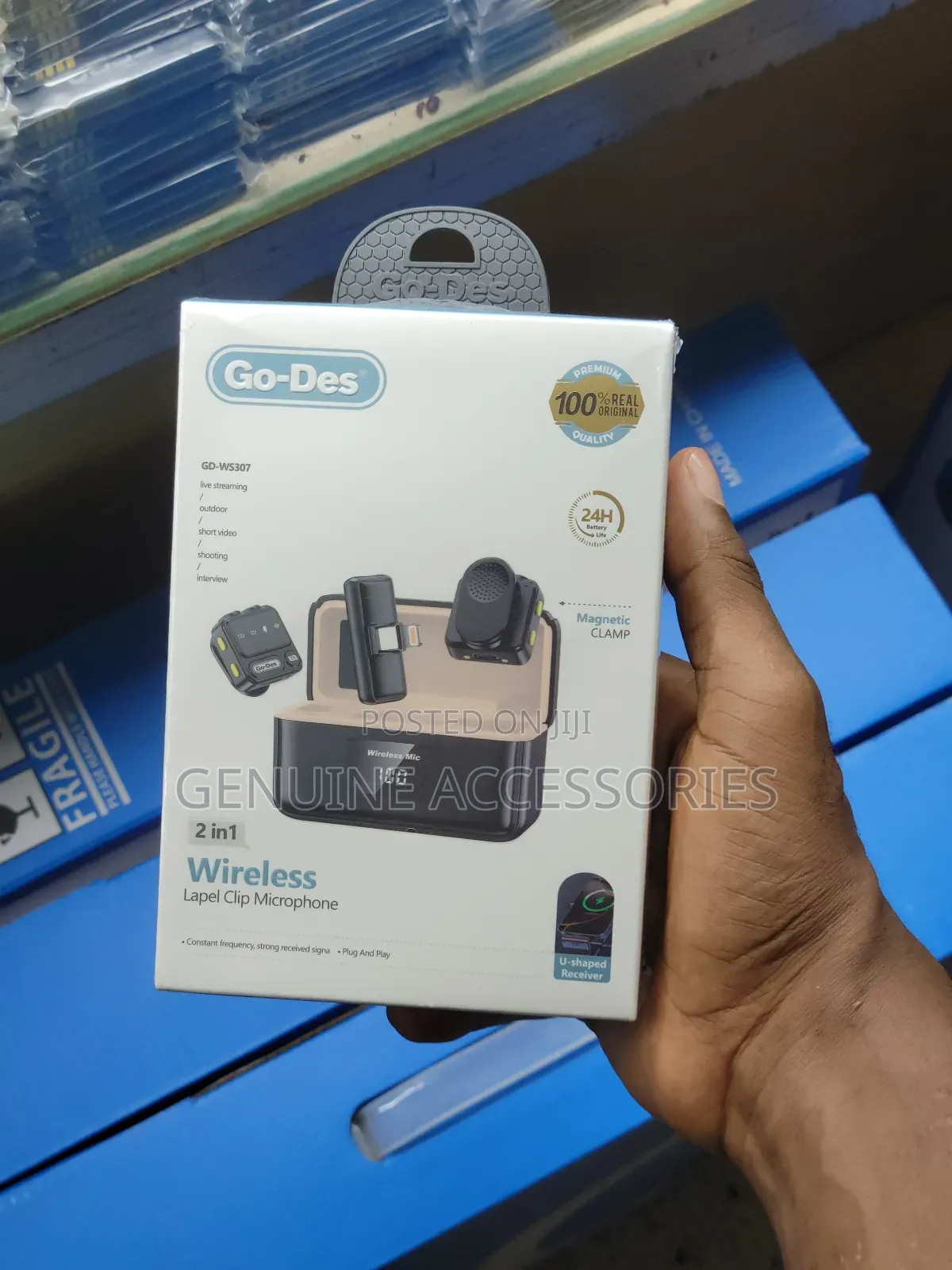 Go-Des 2 in 1 Lapel Clip Wireless Microphone