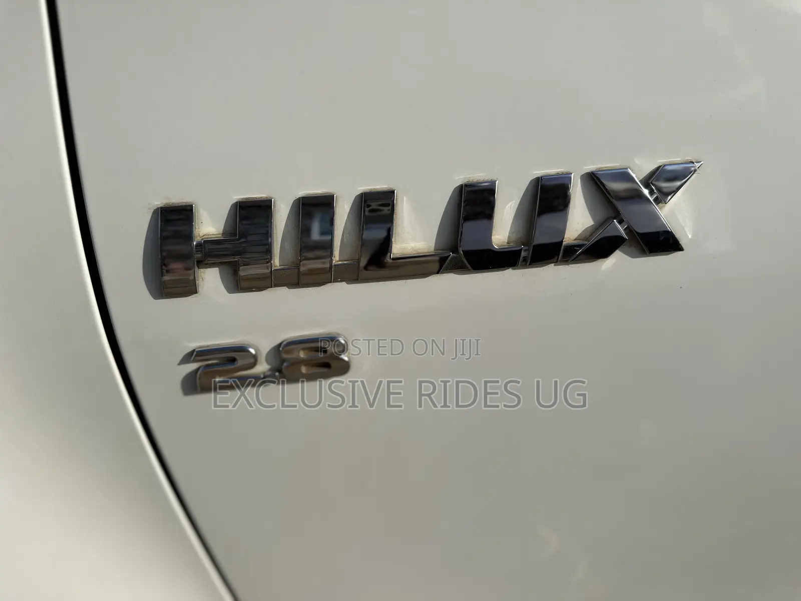Toyota Hilux Revo Double Cab Deisel 2.4 AWD 2017 White