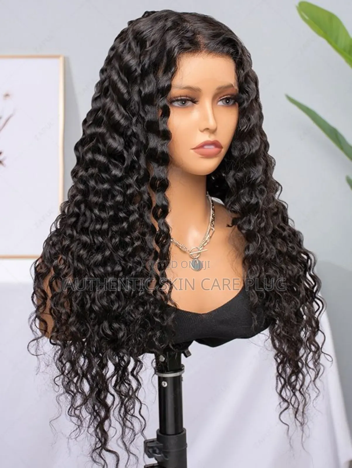 13*4 Lace Front Curly 180% Human Hair Wig - Black 28inch