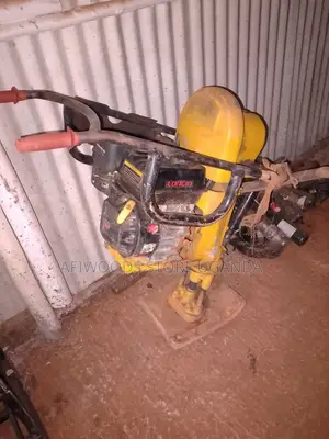 Tamping Rammer Jumper for Sale, Large Foot Strong Engine