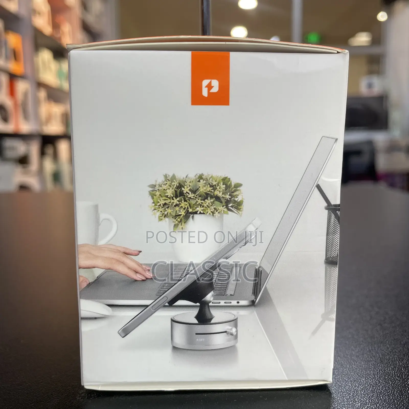 Porodo Multi-Surface Magsafe Phone Mount