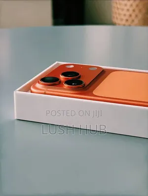 New Apple iPhone 17 Pro Max 256 GB Orange