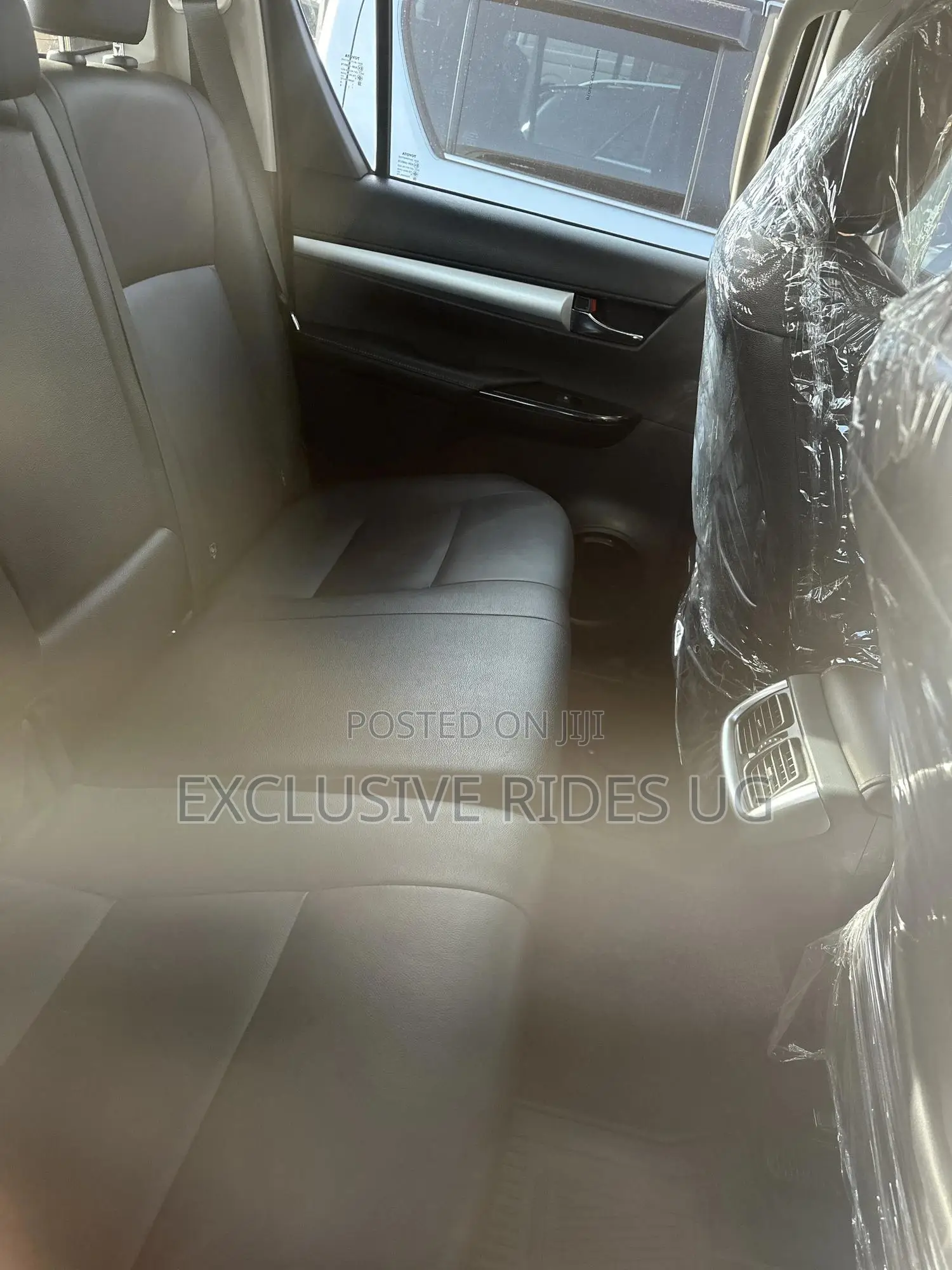 Toyota Hilux Revo Double Cab Deisel 2.4 AWD 2017 Silver