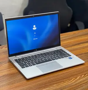 New Laptop HP EliteBook 840 G8 8GB Intel Core I5 SSD 512GB
