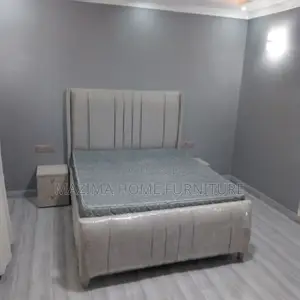 Leather Bed 5x6 With Side Drawers