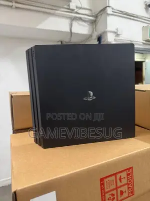 Playstation 4 Pro (Black)