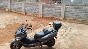 Honda Forza 2003