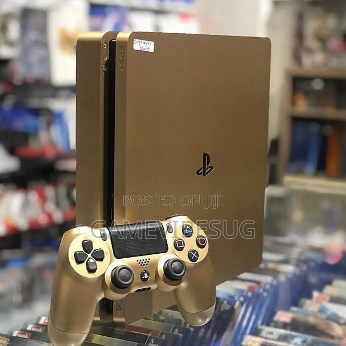 Playstation 4 Slim Gold