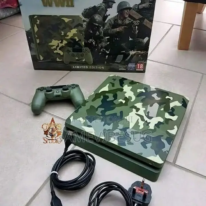 Playstation 4 Slim (Army )