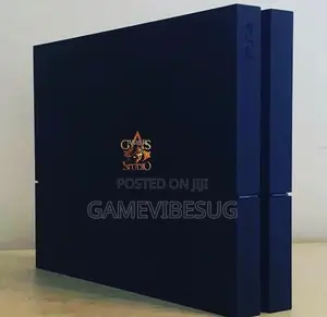 Playstation 4 Standard Charcoal(Black)
