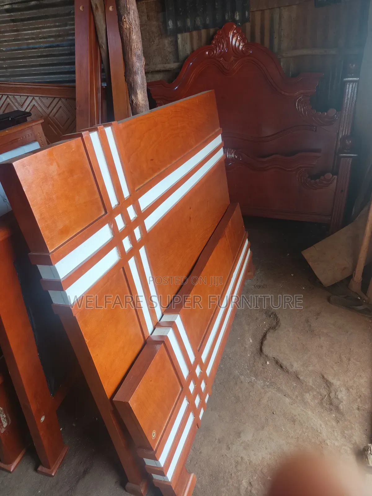 5_6bed in Mahogany Timber