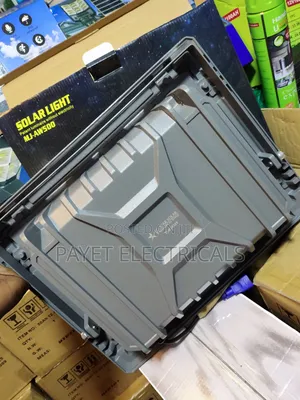 Alien Warrior Solar Flood Light 500watts