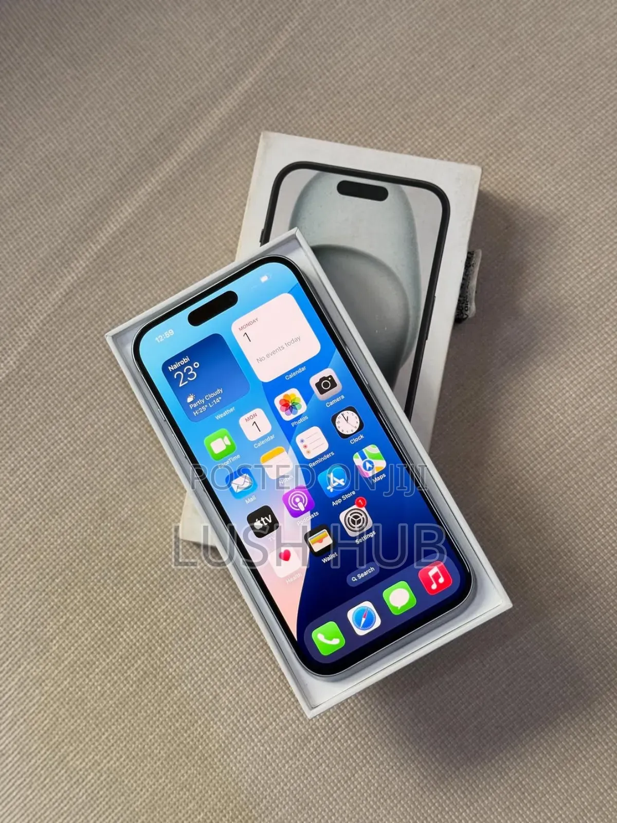 New Apple iPhone 15 256 GB White
