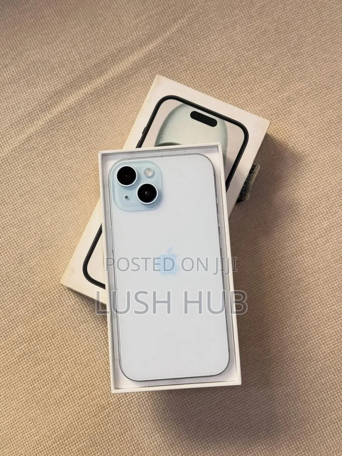 New Apple iPhone 15 256 GB White
