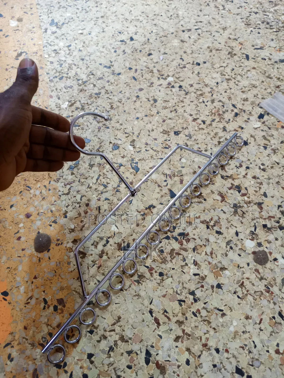 Multi-Ring Hanger