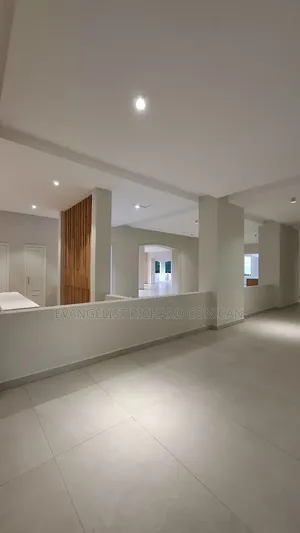 3bdrm Apartment in Kololo, Central Division for sale