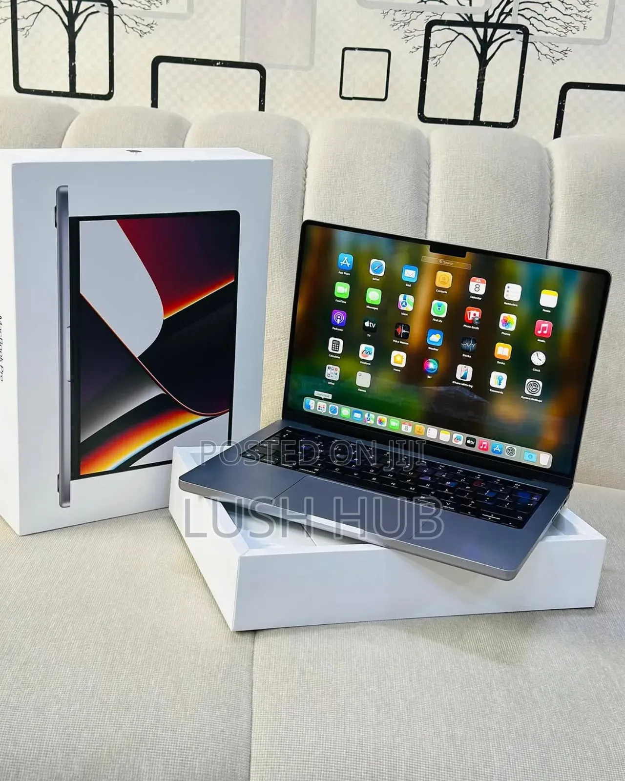 New Laptop Apple MacBook Pro M1 8GB Apple M1 Pro SSD 256GB