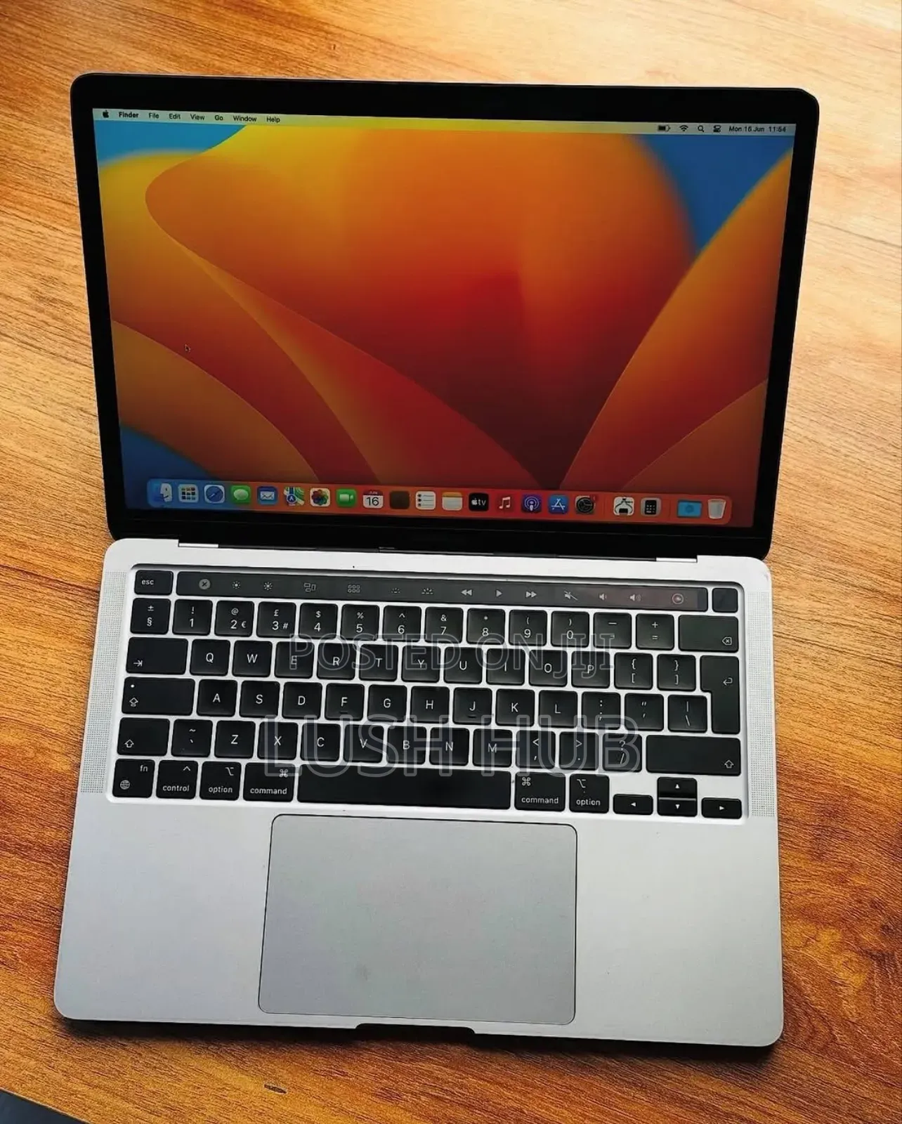 Laptop Apple MacBook Pro M1 8GB Apple M1 Pro SSD 512GB
